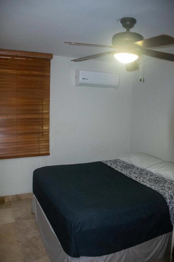 מזטלן Departamento Comodo, A Media Cuadra De La Playa. מראה חיצוני תמונה